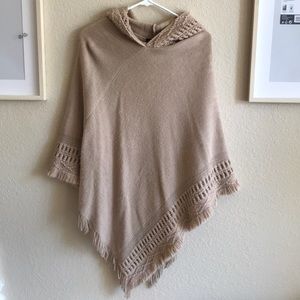 Tan Poncho